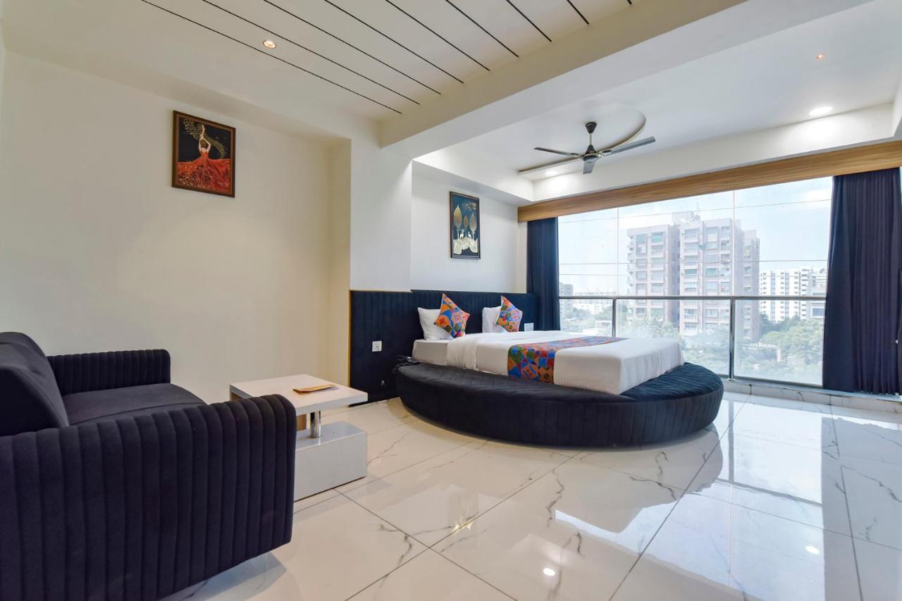 Fabhotel Bliss Ahmedabad Exterior photo