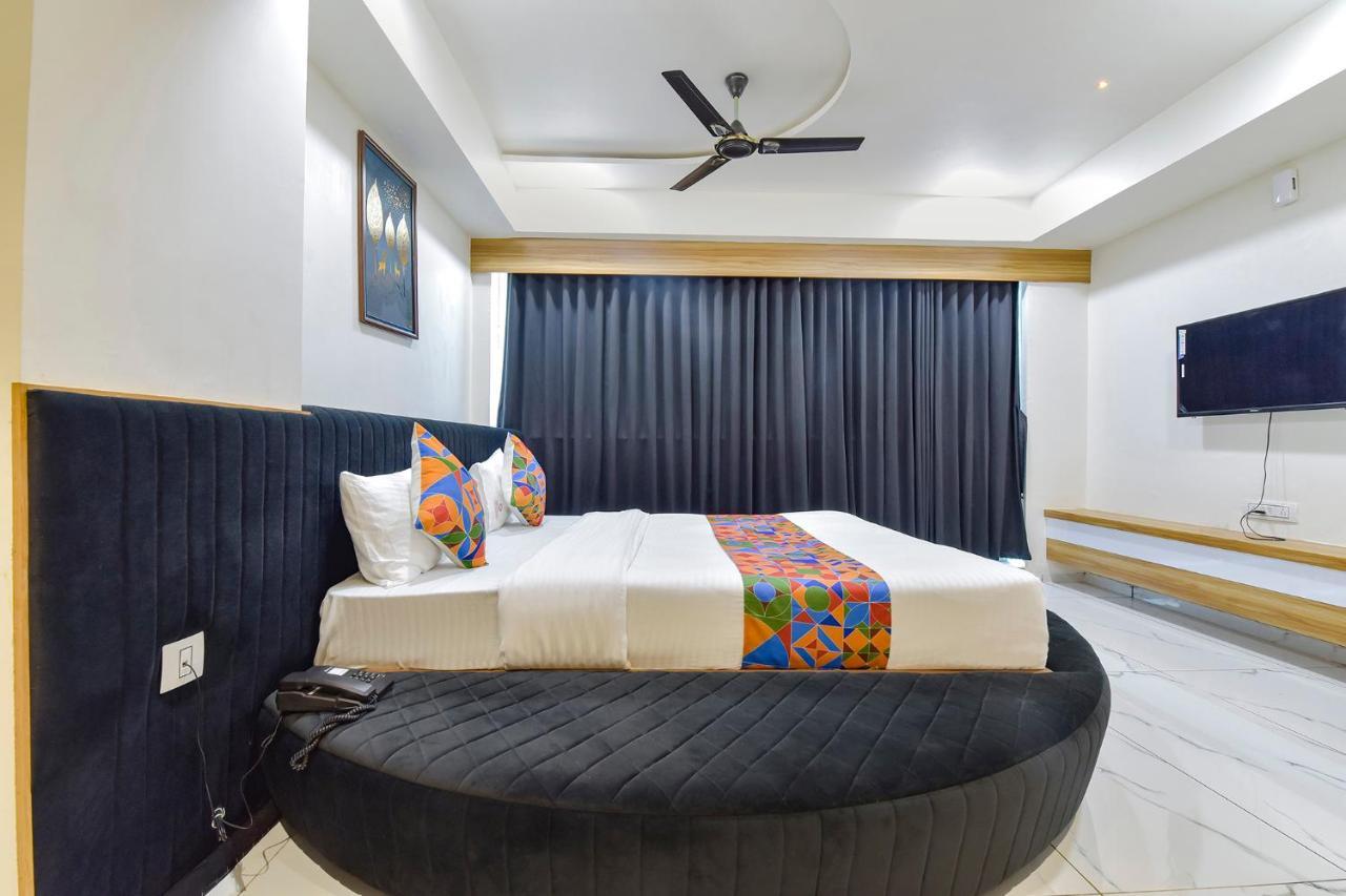 Fabhotel Bliss Ahmedabad Exterior photo