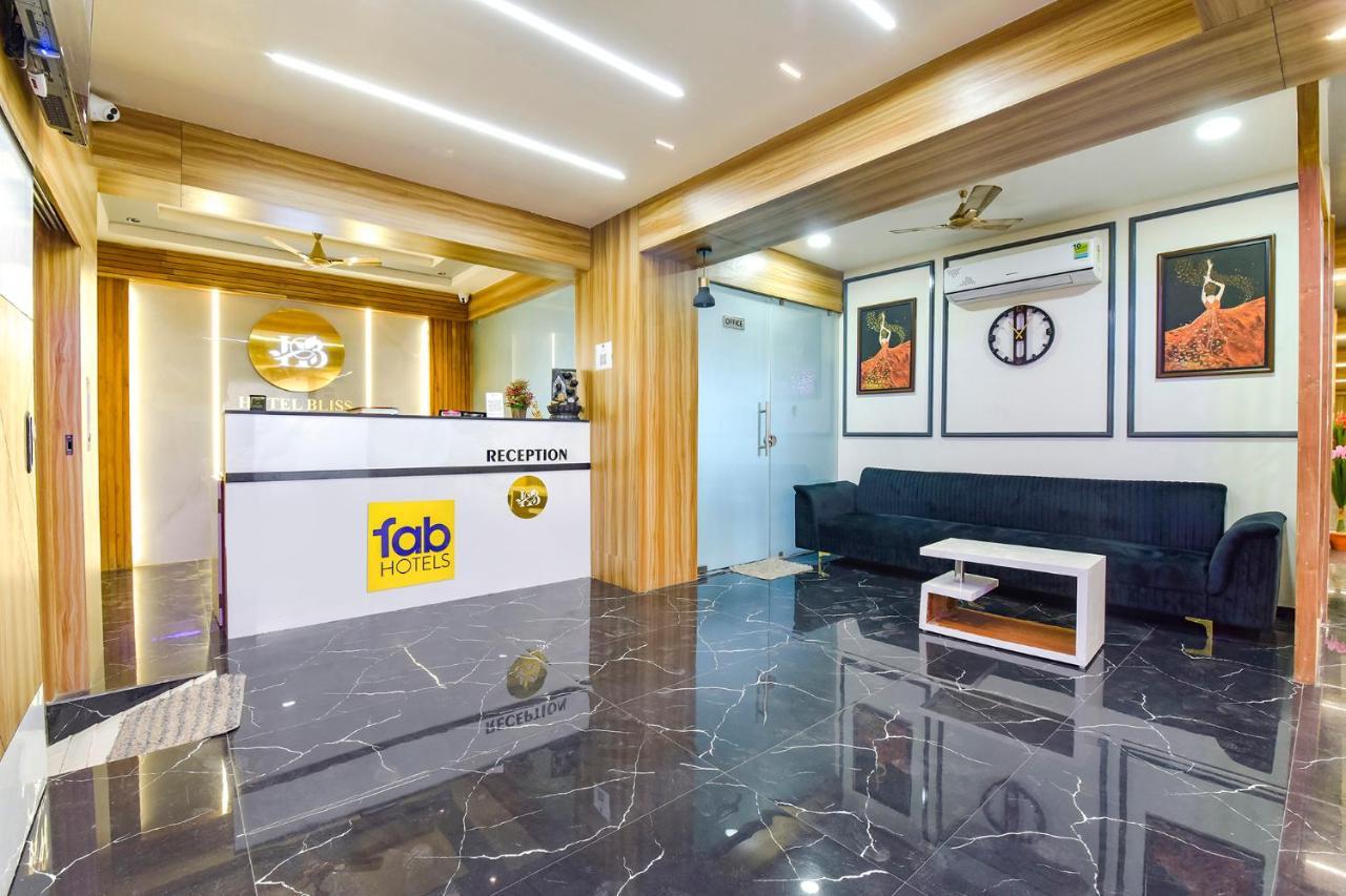 Fabhotel Bliss Ahmedabad Exterior photo